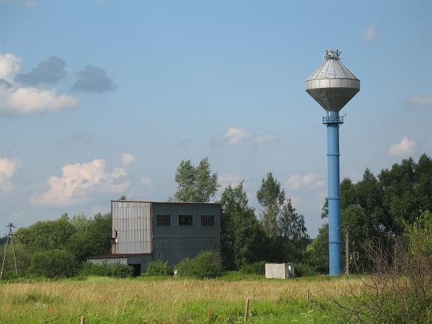 wieża wodna w Sierzchowie