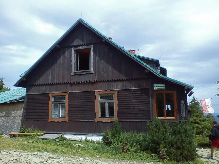 Schronisko na Wielkiej Raczy