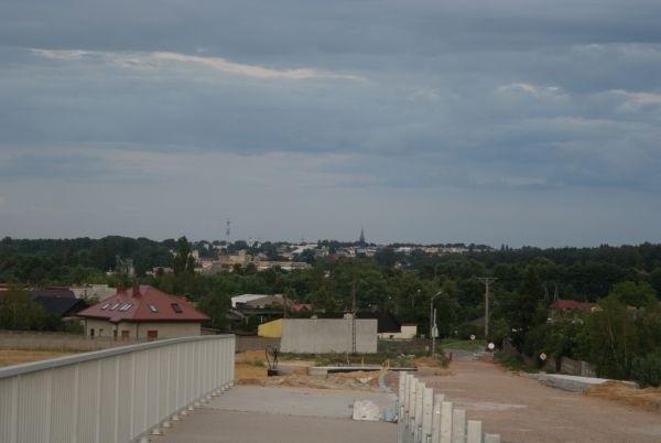 część miasta z nowego wiaduktu w Łazisku