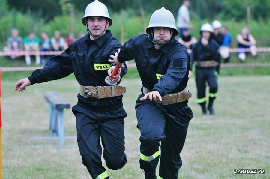 Gminne Zawody Sportowo-Pożarnicze w Woli Dębińskiej