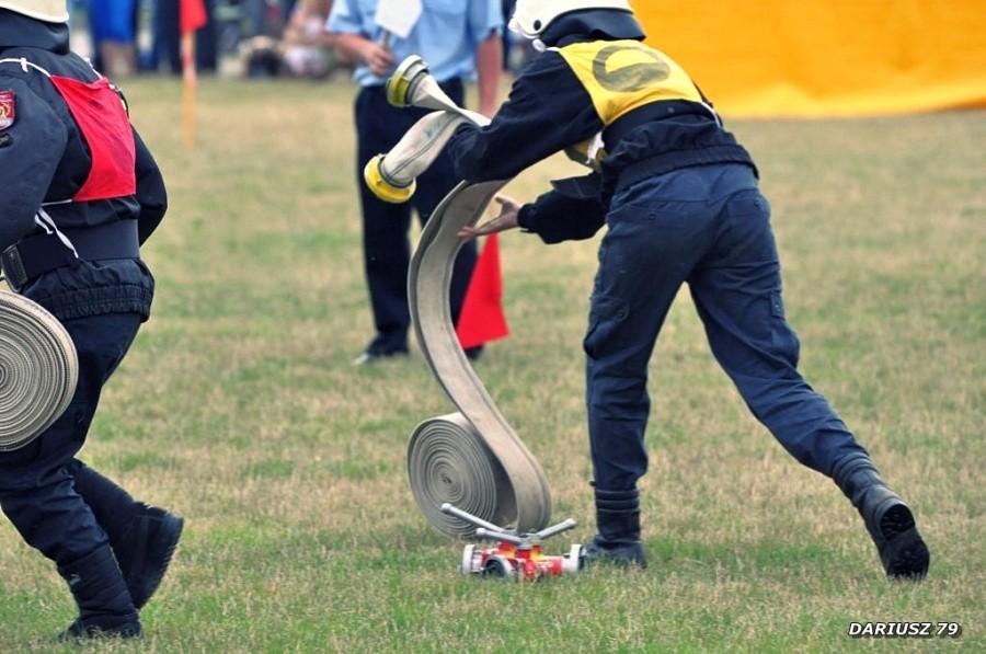 Gminne Zawody Sportowo-Pożarnicze w Woli Dębińskiej
