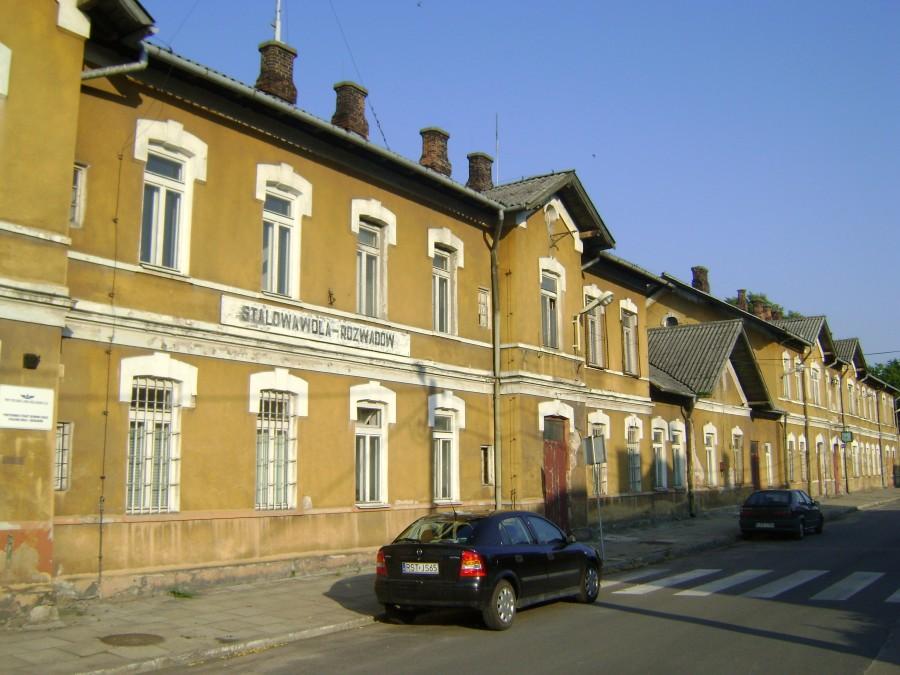 Dworzec PKP Stalowa Wola Rozwadów