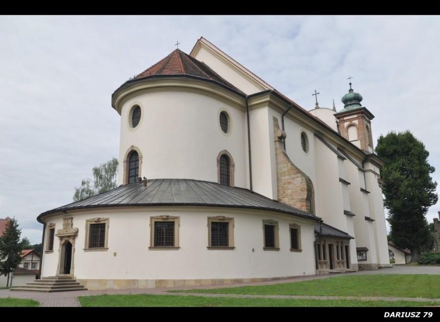 Nowy Wiśnicz - Kościół pw. Wniebowzięcia NMP