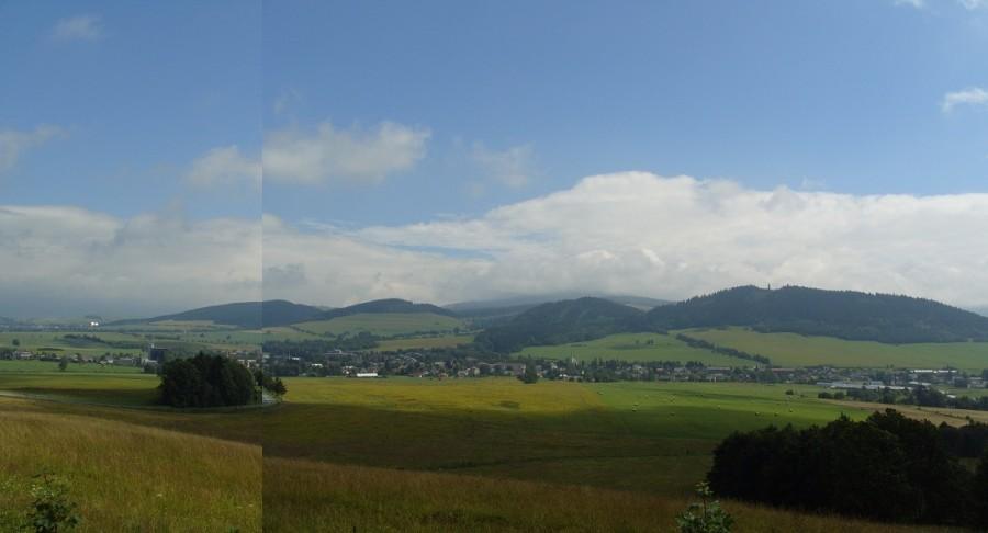 Widok z podjazdu w stronę Cervena Voda.