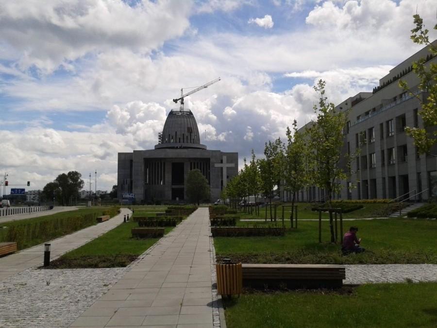 Pola Wilanowskie Miasteczko Wilanów Świątynia Opatrzności Bożej