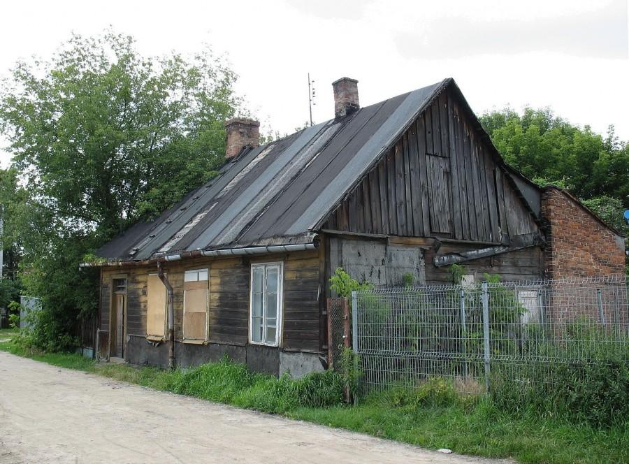 Stara chata w Jeziornie