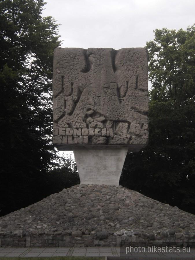Pomnik Bohaterów Ruchu Oporu Pomorza Gdańskiego na Złotej Górze