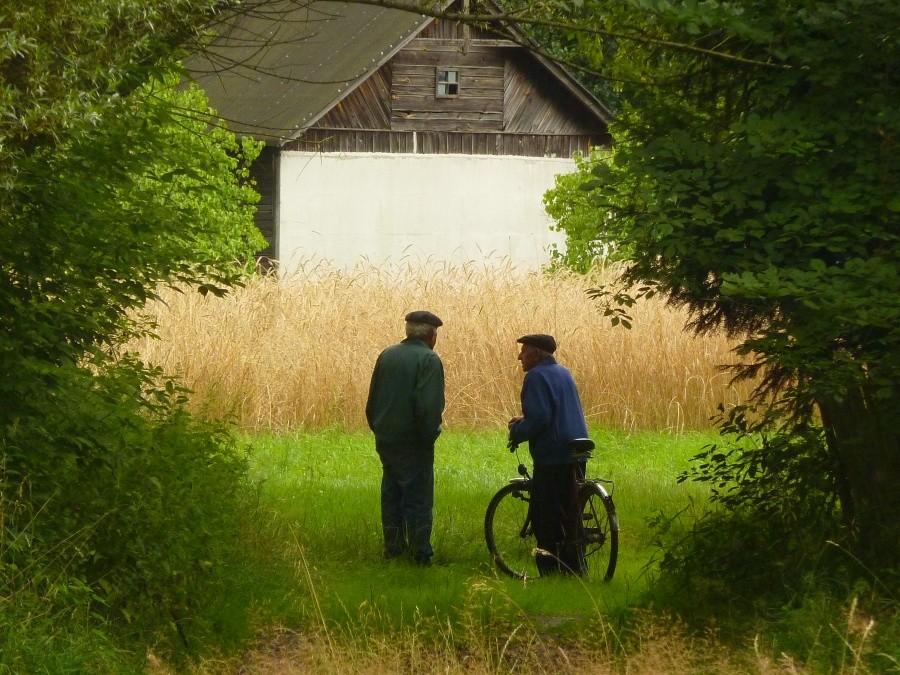 Dwóch Panów z rowerem