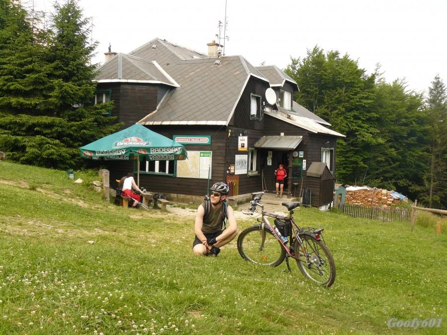 Schronisko na Ostrym