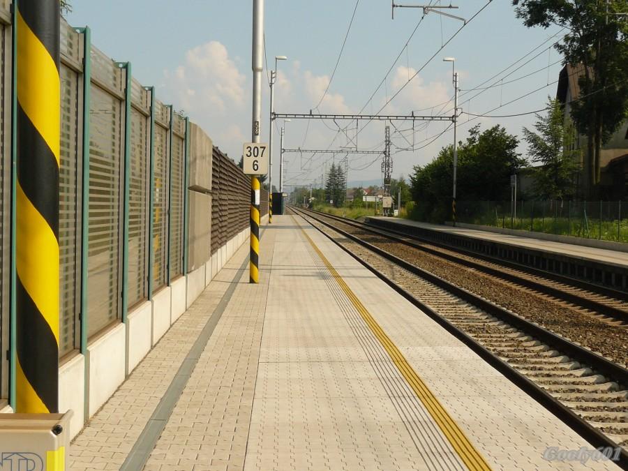 Peron w Wędryni