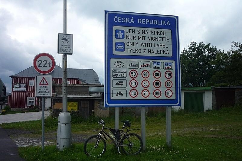 Przełęcz Okraj- granica państwa