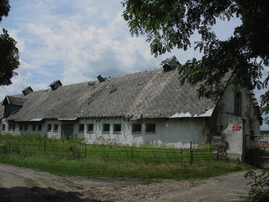 Drozdy - budynek folwarczny