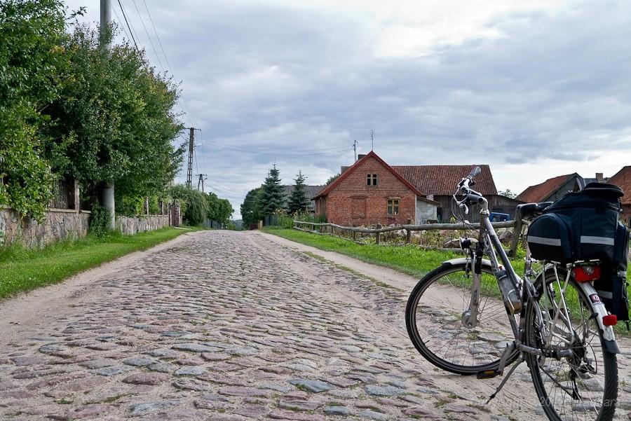 główna ulica w Trosie