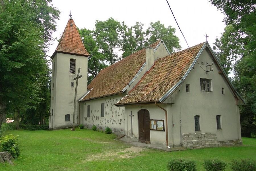 Kościół w Nakomiadach