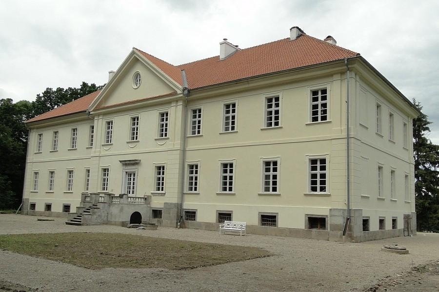 Od zadu też jest