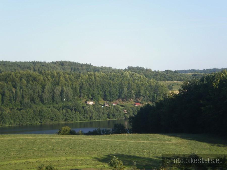 Widok ze Złotej Góry na Jezioro Wielkie Brodno