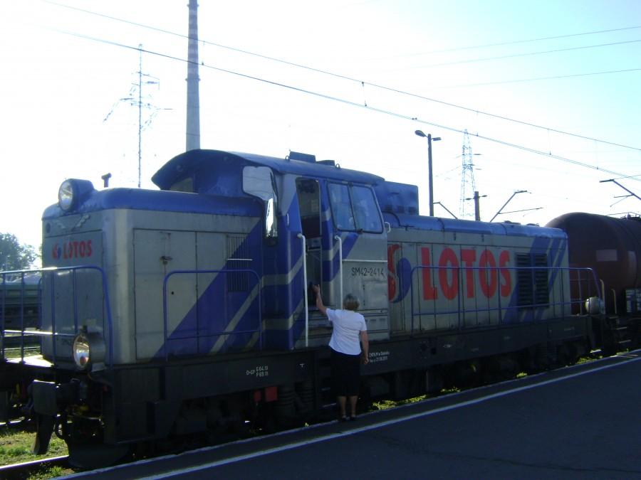 SM42-2414 Lotos Kolej na stacji Tomaszów Maz