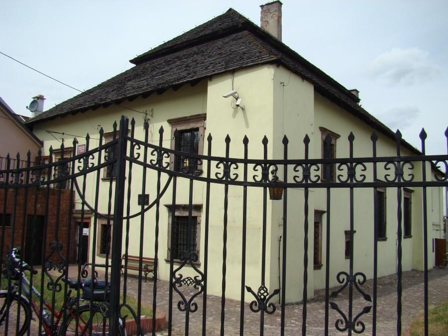 Dawna synagoga w Chęcinach