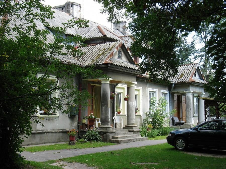 Miętne - oficyna dworska