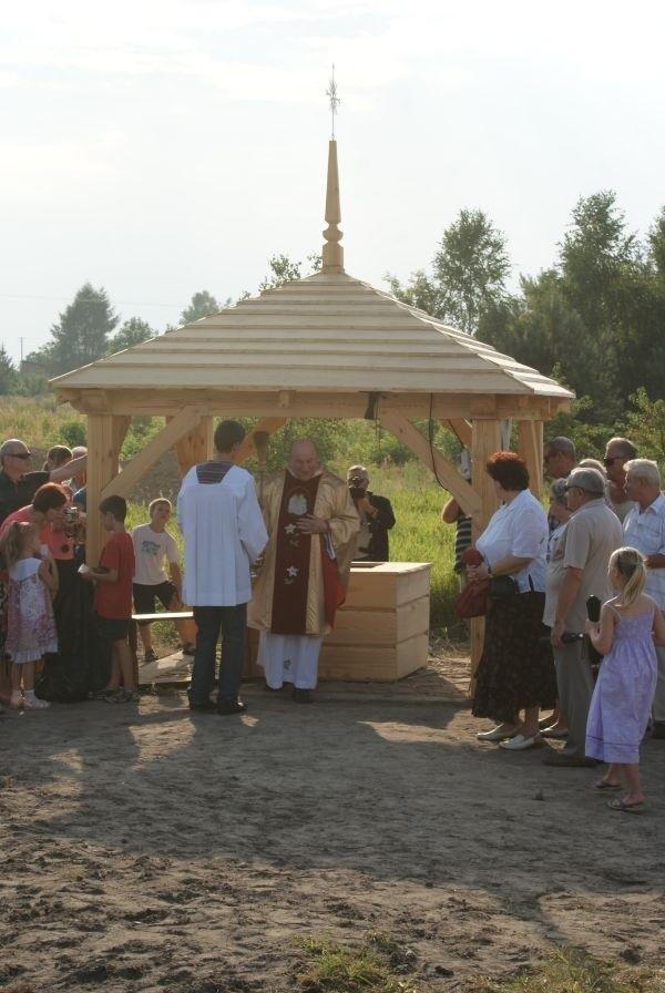 zaraz nastąpi poświęcenie ludu Bożego