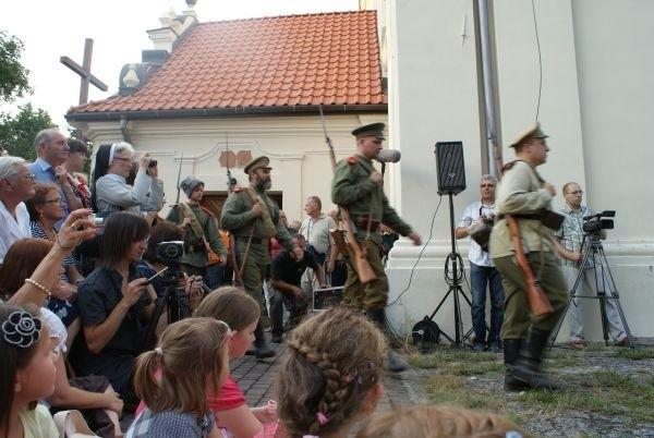 już są