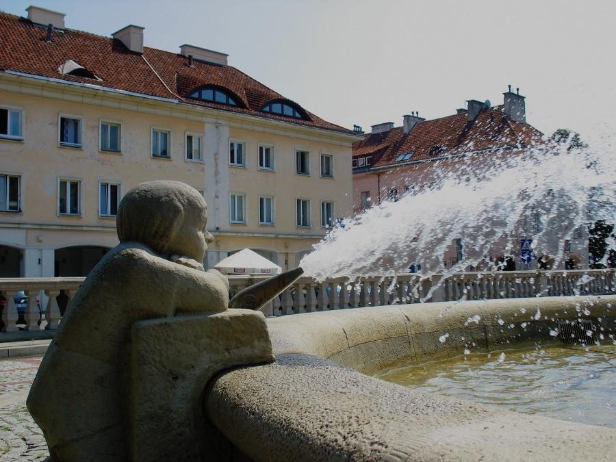 Fontanna na Mariensztacie