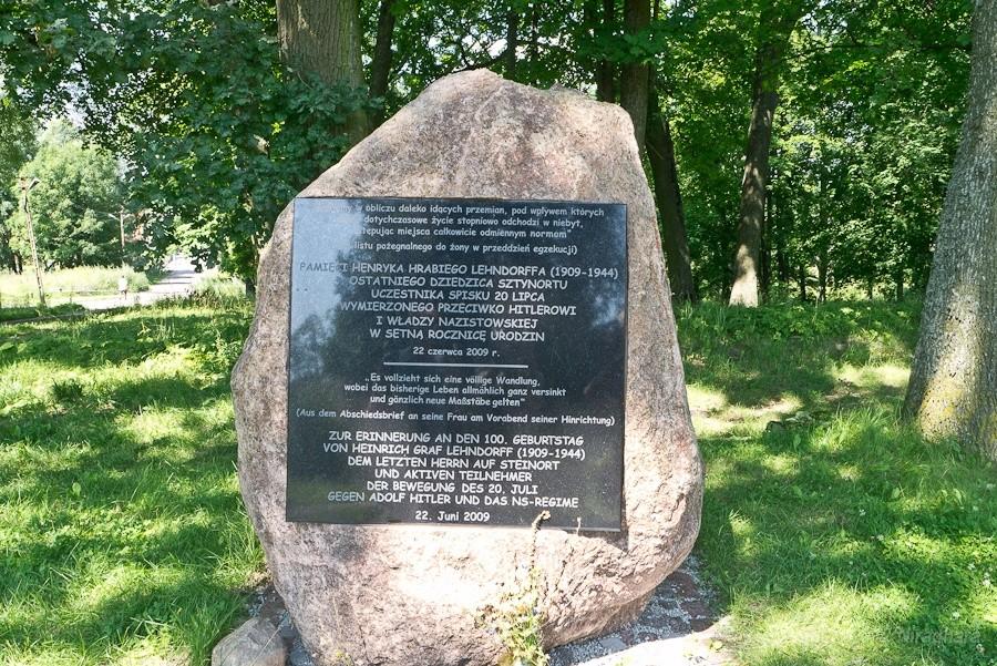 tablica pamiątkowa
