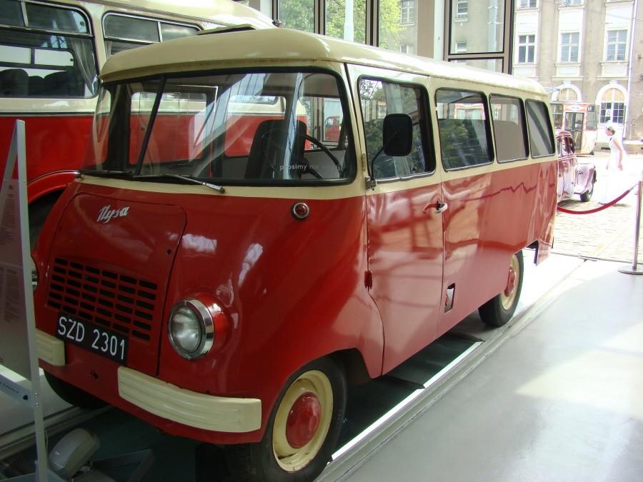 Muzeum Techniki i Komunikacji - Zajezdnia Sztuki w Szczecinie 52
