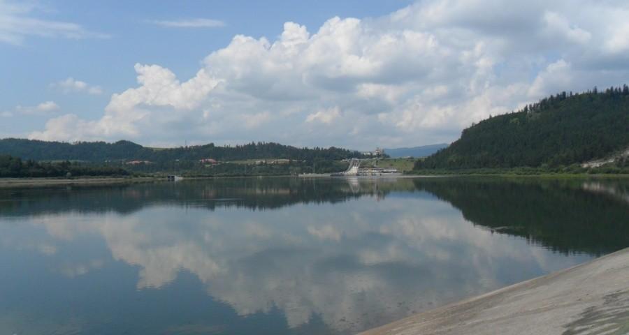 i znów to samo jezioro