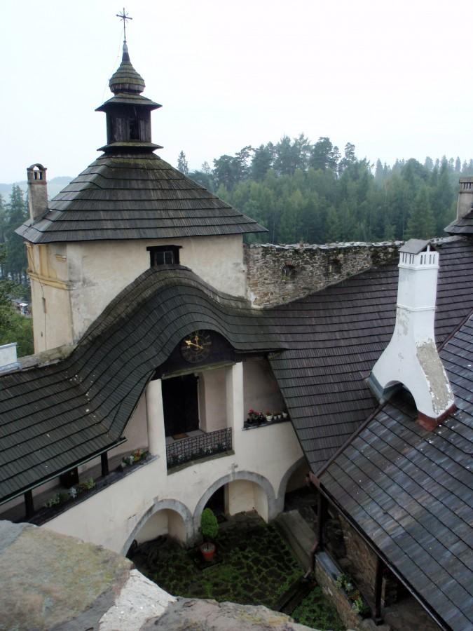 Dziedziniec widziany z góry