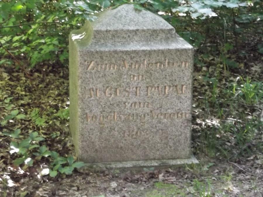 BAŻANTARNIA-OBELISK AUGUSTA PAPAU