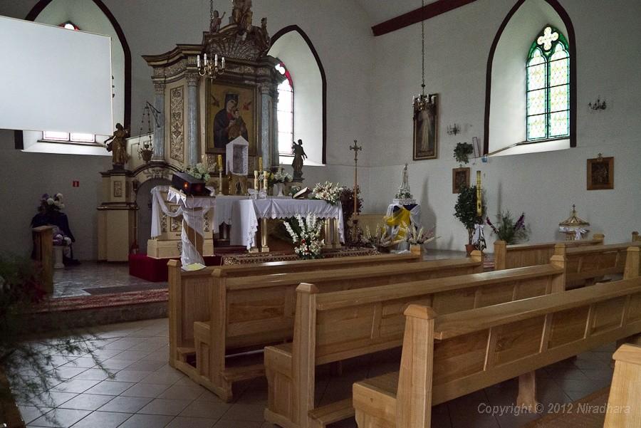 skromne wnętrze