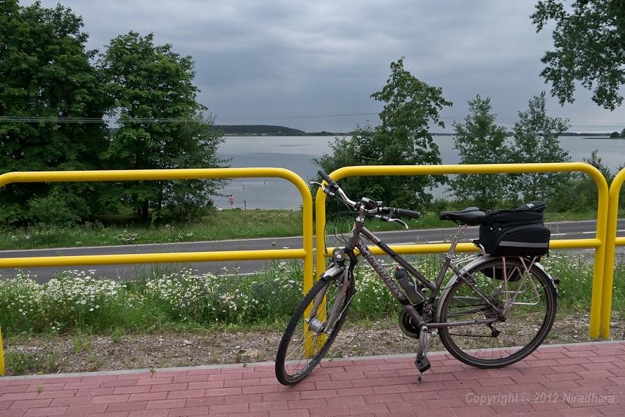 widok na jezioro Święcajty