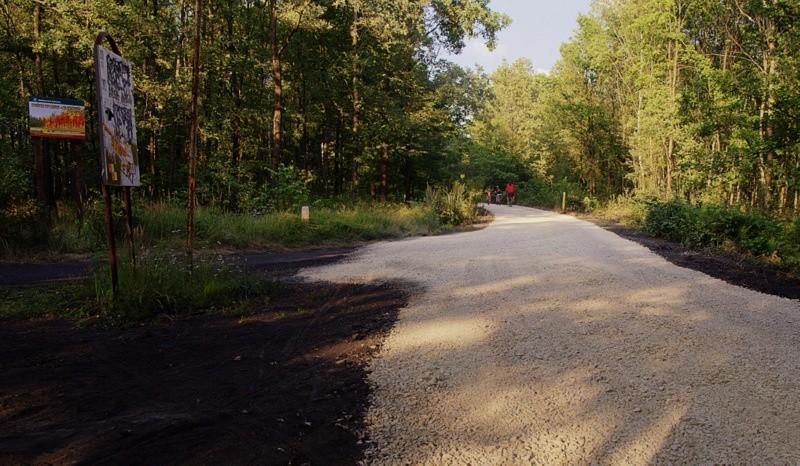 Nowa nawierzchnia na DR w Ochojcu
