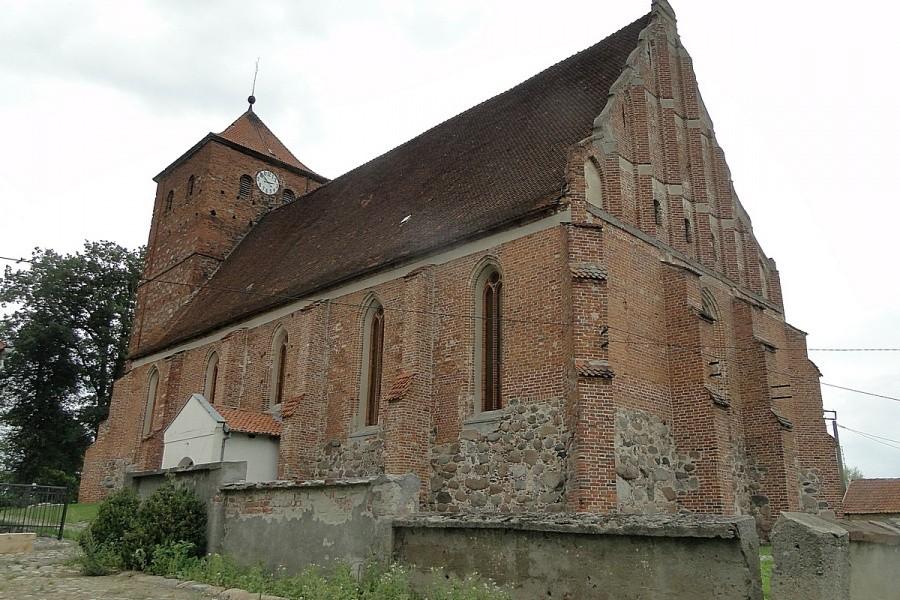 Kościół w Barcianach