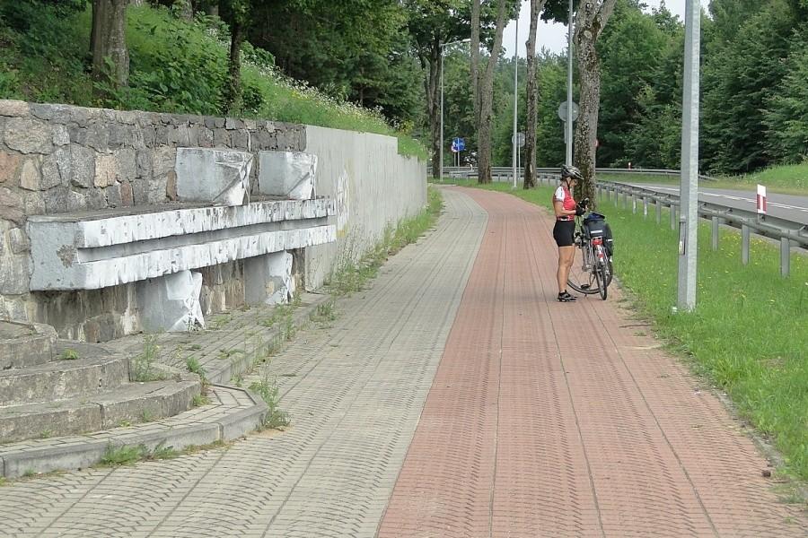 Tu przebiega piękna ścieżka rowerowa
