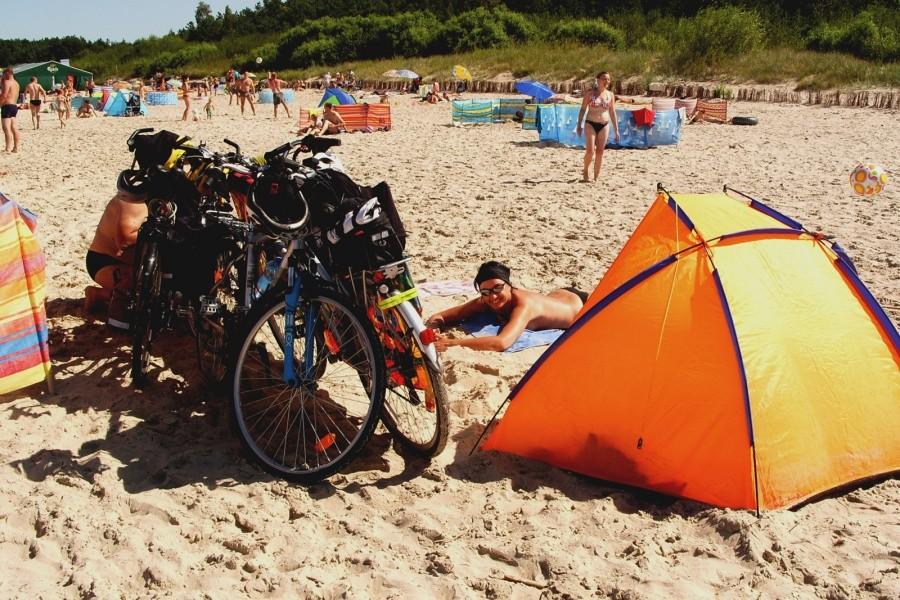 Plażowy „obóz” rozbity )))))