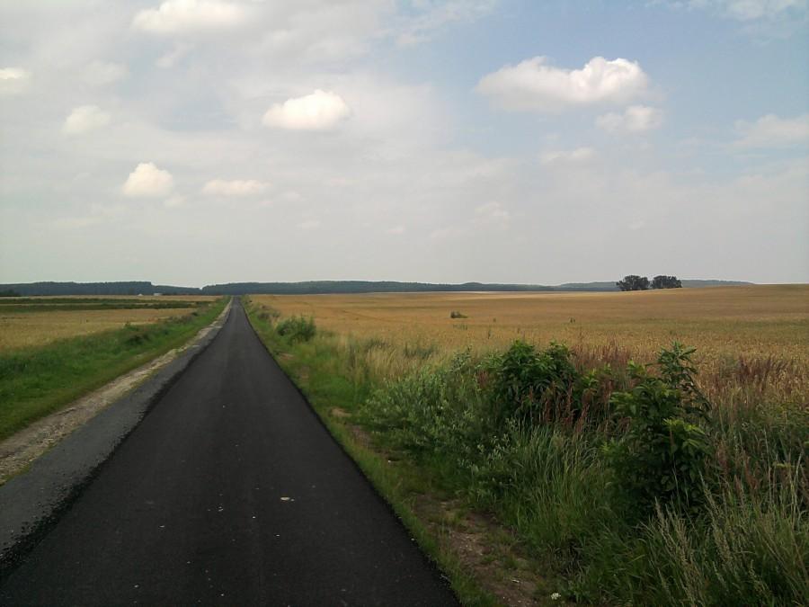 Nowy asfalt w Góry Obkaskie
