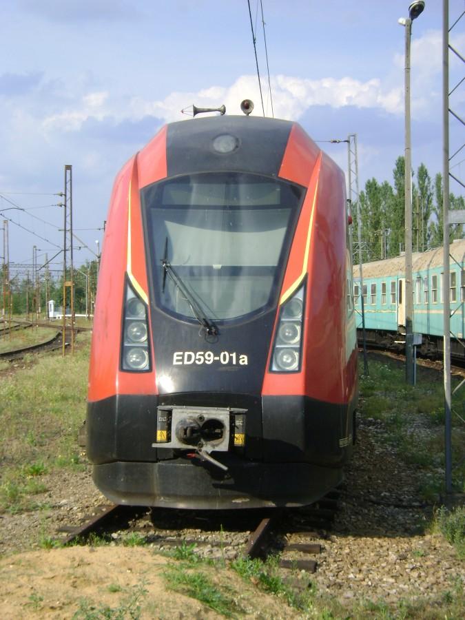 ED59-01a pod hala naprawczą w Idzikowicach