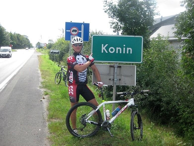 Konin wita nas mega ruchliwą i niebezpieczną drogą nr 25