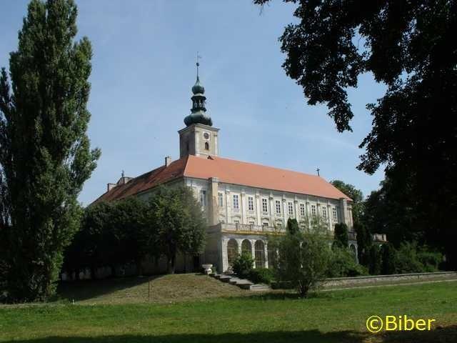 Oleśnica Mała - dawna komturia templariuszy i joannitów