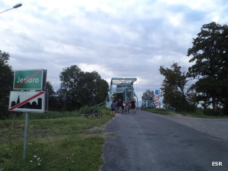 Niebieski most na Tinie