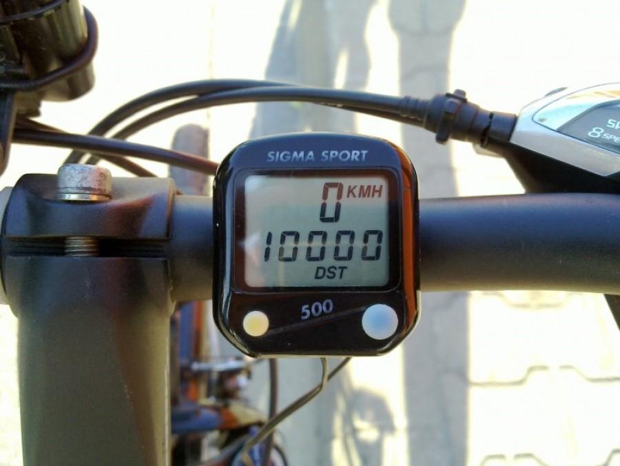 10000