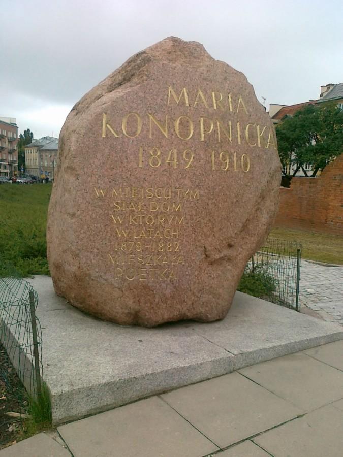 Głaz poświęcony Marii Konopnickiej