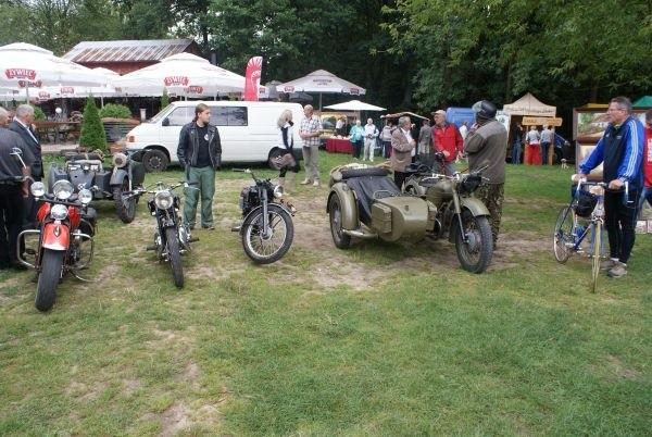 chłopaki z klubu Weteran