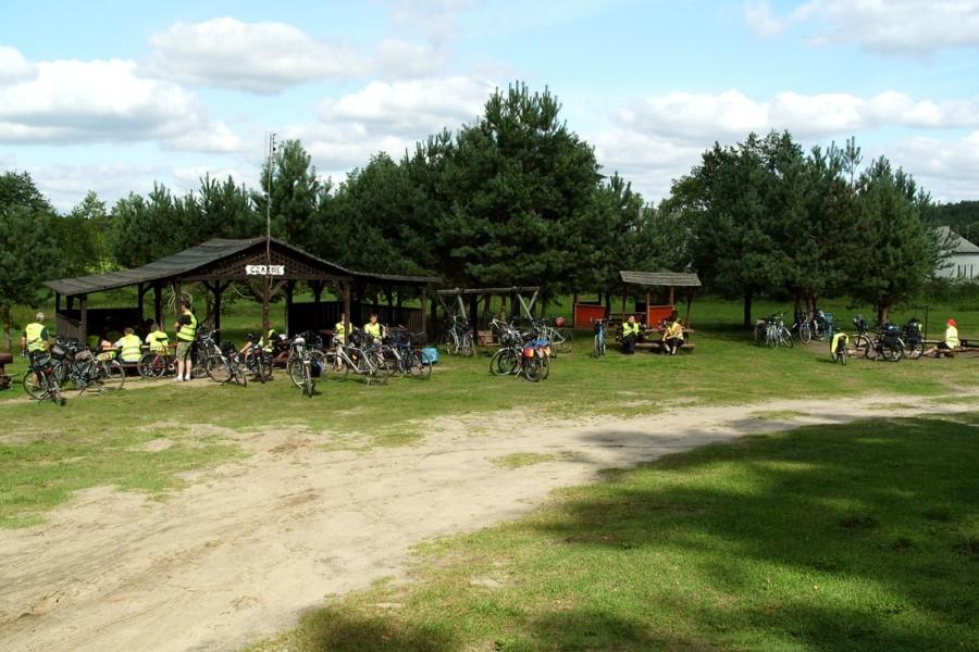 Odpoczynek w miejscowości Czarne nad rzeką Wdą