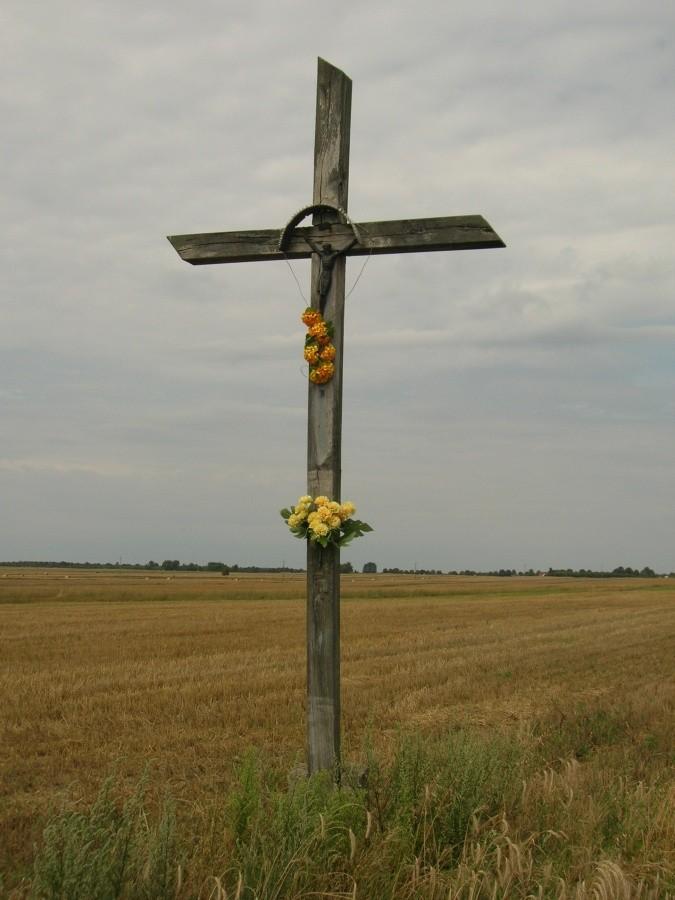 Krzyż przydrożny