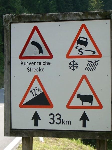 Drogowcy uprzejmie nas ostrzegają