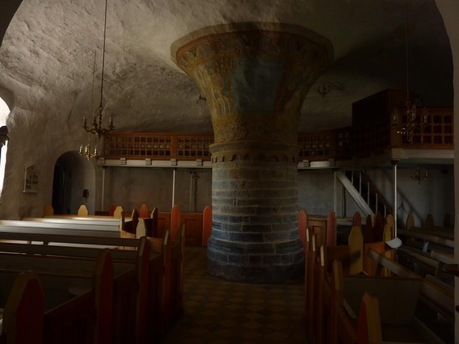 Wnętrze rotundy. Wstęp wolny (Uwaga: tamtejsze kościoły w niedziele są zamknięte dla turystów)