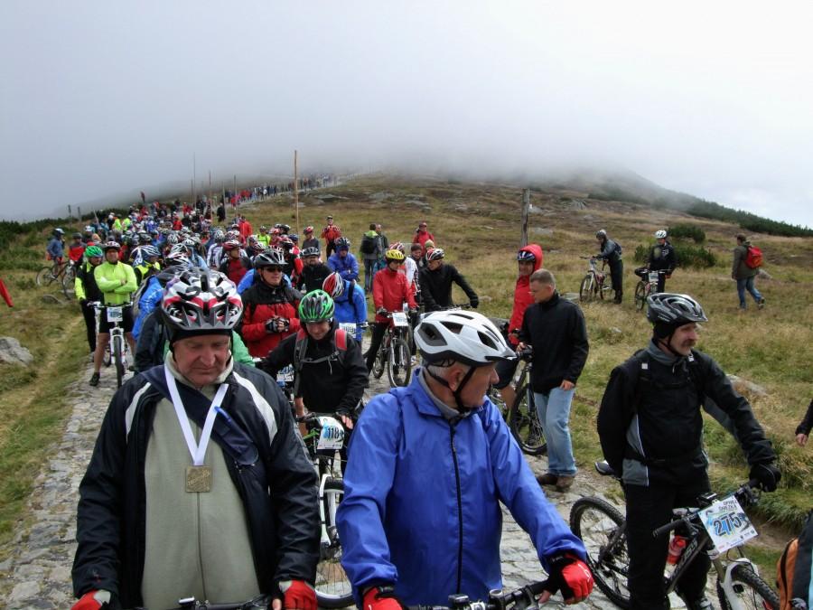 Peleton pod Śnieżką